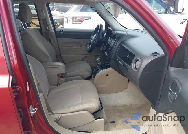 1C4NJPBA0ED512696: 42172389