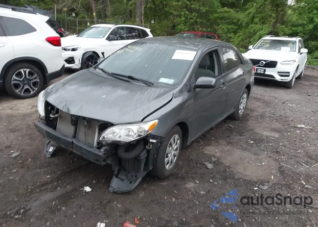 2T1BU4EE2BC697107: 42173479