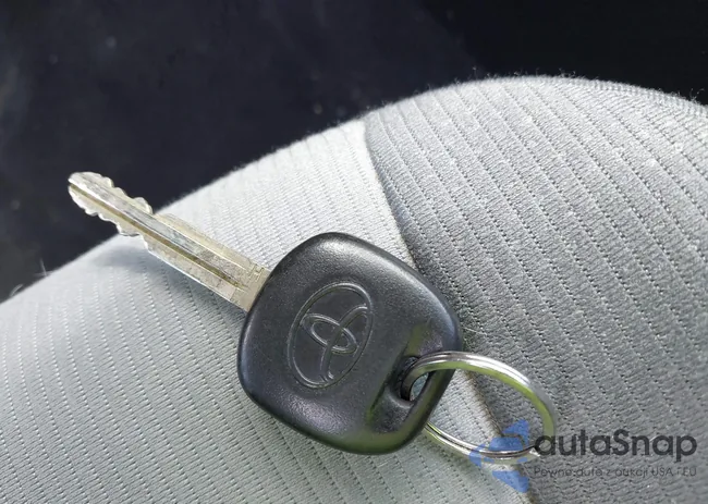 2T1BURHE7FC305091: 42173528