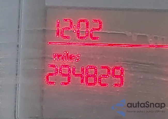 3VWRM71K28M003718: 42173542