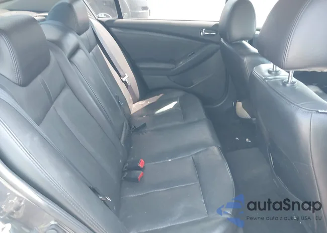 1N4CL21E38C234692: 42173366