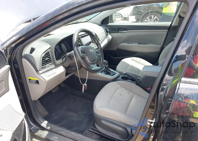 5NPD84LF1JH290058: 42173388