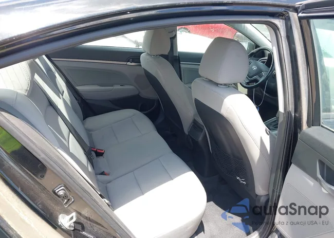 5NPD84LF1JH290058: 42173388