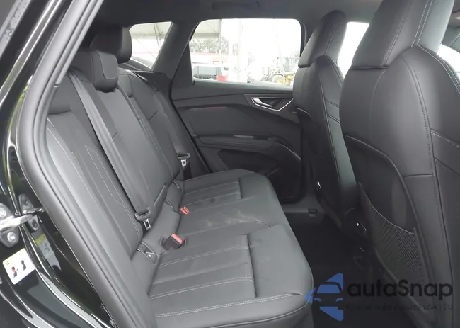 WA1M2BFZ8NP054541: 42174760