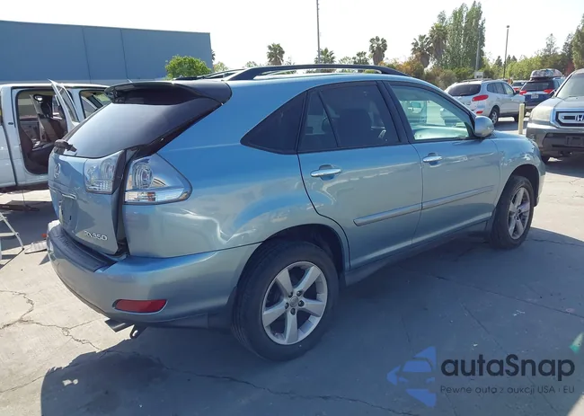 2T2HK31U68C059938: 42174772