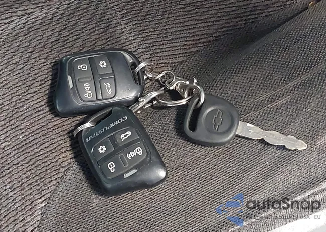 1GNET16SX36156891: 42174909