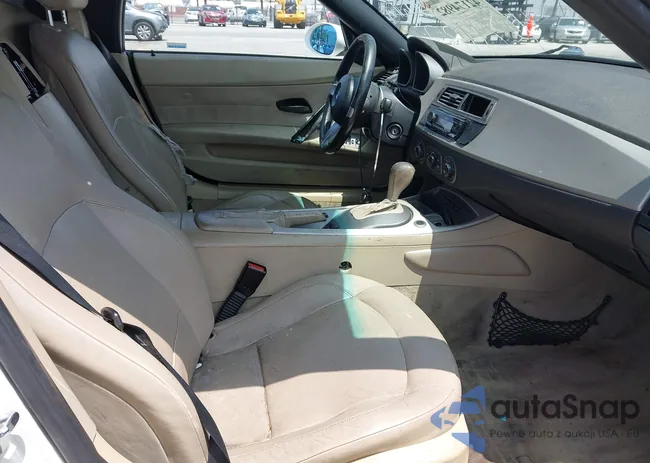 4USBT334X3LS46762: 42174982