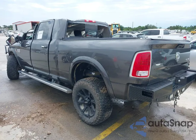 3C6UR5NL6FG521209: 42175053