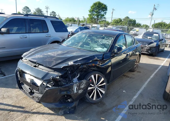 1N4BL4CV4MN345562: 42174219