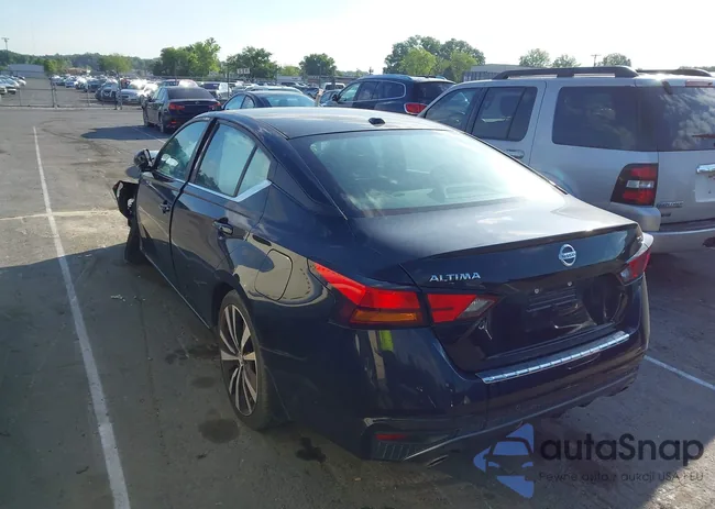 1N4BL4CV4MN345562: 42174219