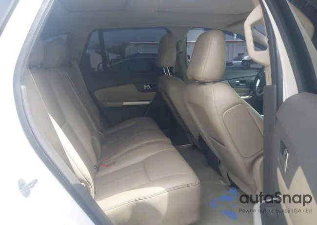 2FMDK3JC4BBB49918: 42174256