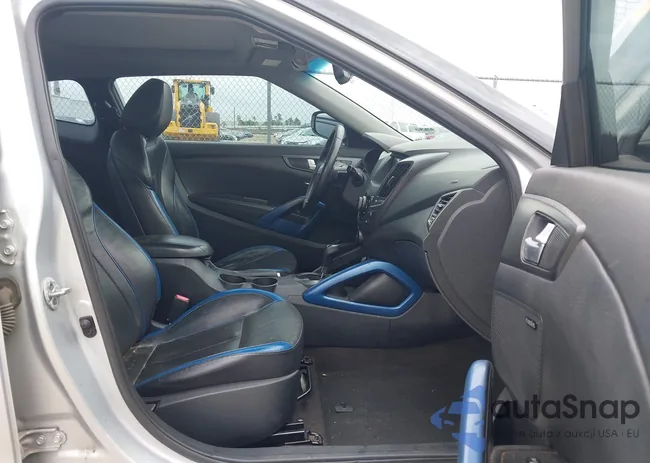 KMHTC6AE2DU122273: 42174272