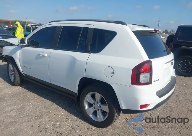 1C4NJDEB3HD113109: 42175562