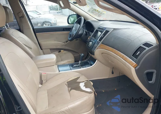 KM8NU4CC9CU193944: 42175764