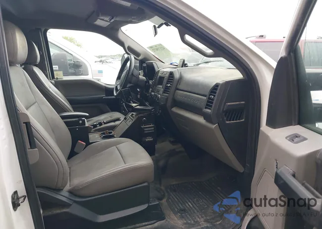 1FT7X2A60JEC48083: 42175872