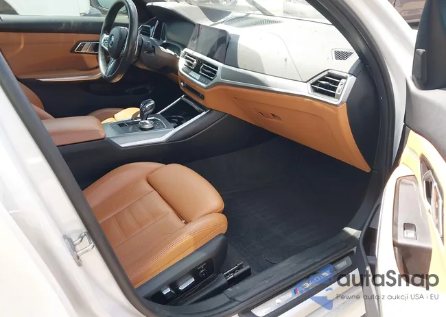 WBA5U7C06LA232418: 42175946