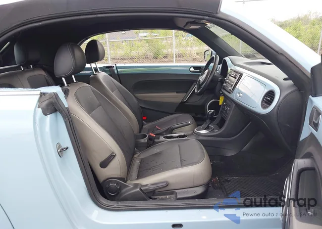 3VW5P7AT5DM831626: 42176044