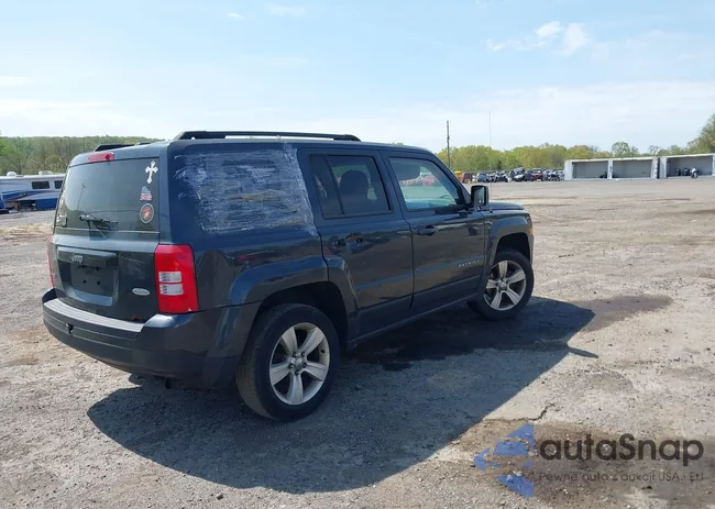 1C4NJRFB3ED803417: 42175179