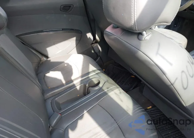 KL8CD6S95EC577699: 42175392