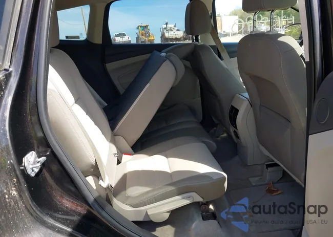 1FMCU9GX3DUA51379: 42175420