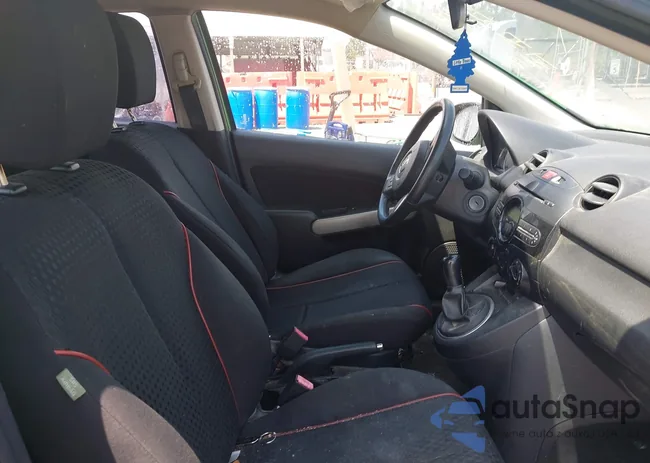 JM1DE1HY9B0122068: 42175424