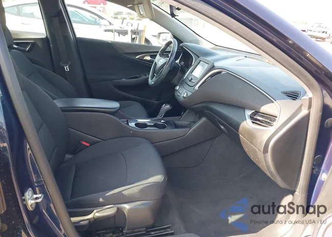 1G1ZB5STXGF302420: 42175448