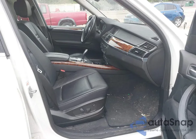 5UXZV4C59D0B20782: 42176458