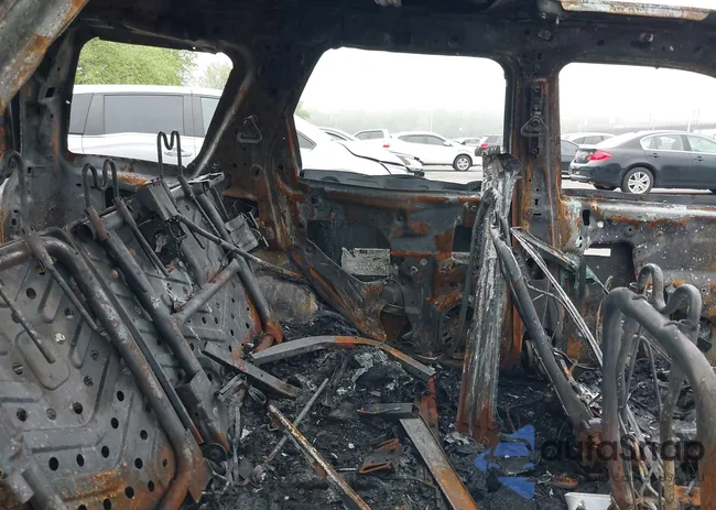 1FMCU9EG5BKB89128: 42176501