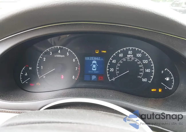 KMHGC4DE2AU077493: 42176511