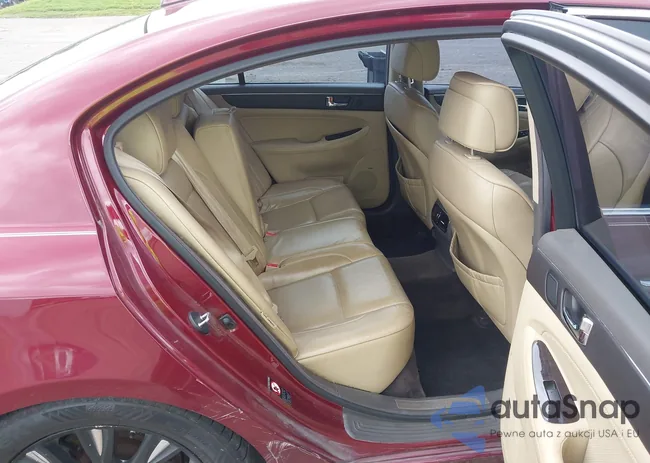 KMHGC4DE2AU077493: 42176511