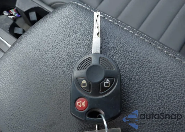 1FMCU0F78JUB04702: 42176536