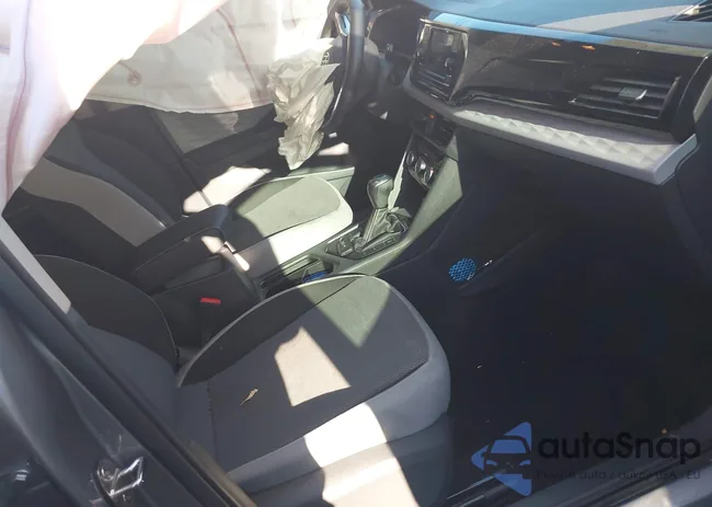 3VVCX7B24PM379237: 42176689