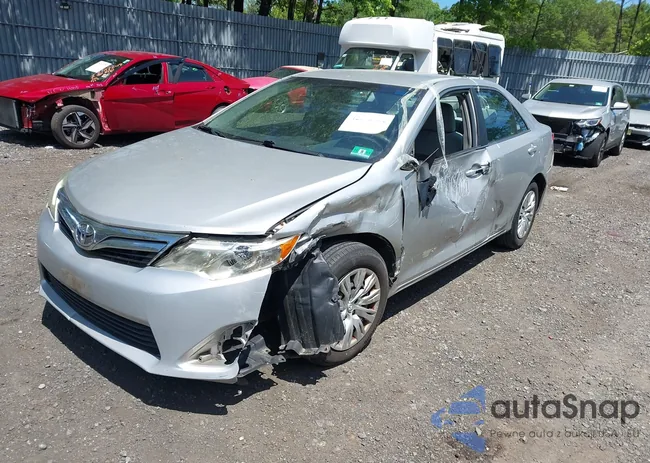 4T1BF1FK2CU555529: 42176964