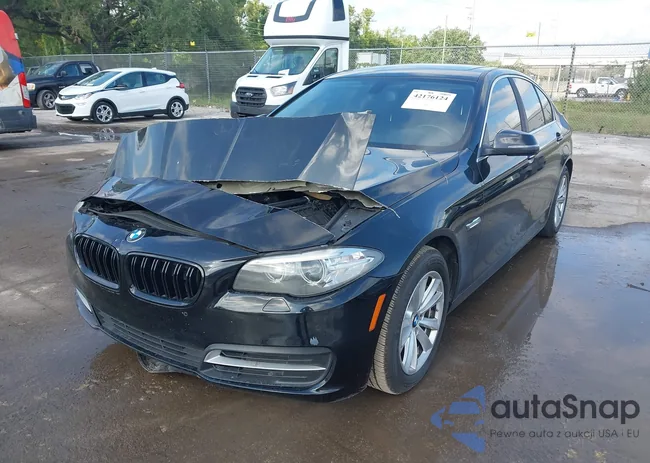 WBA5A5C56ED503357: 42176124