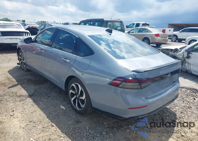 1HGCY2F79PA061021: 42176371