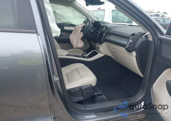 YV4162UK7K2075731: 42177465