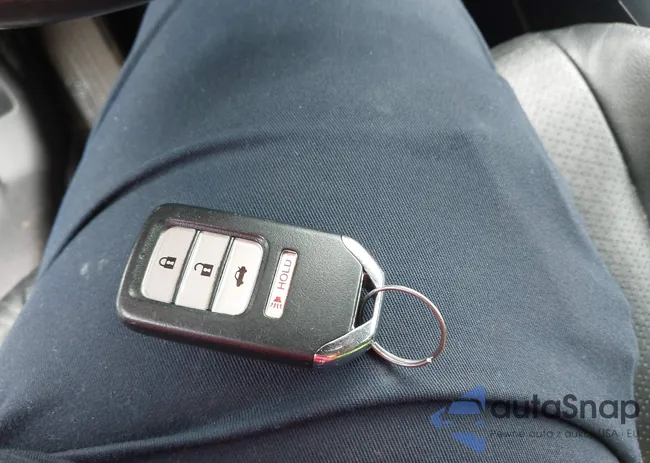 1HGCR3F87FA033521: 42177686