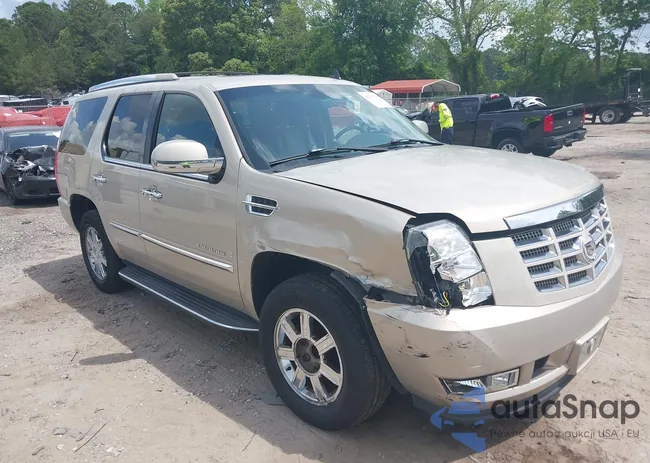 1GYEC63868R143876: 42177747