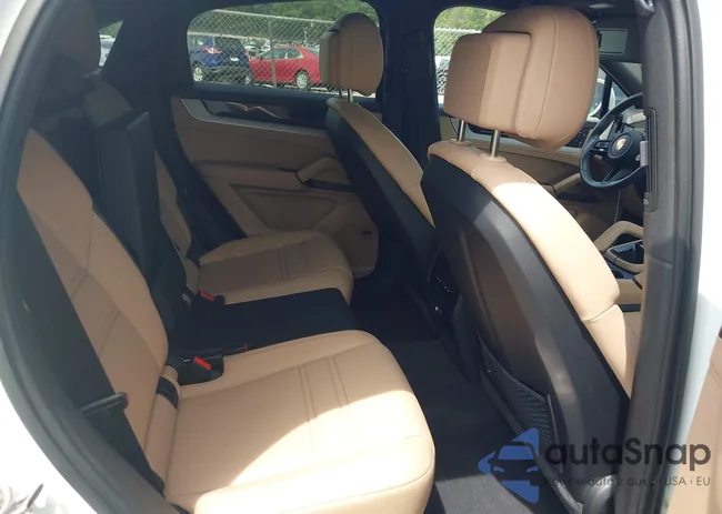 WP1BA2AY2RDA50635: 42177816