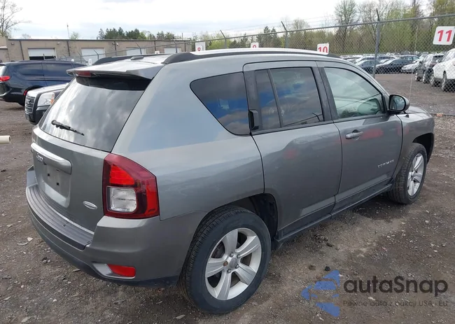 1C4NJCEA3ED604275: 42177878