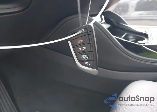 5UX33DT08R9X21276: 42177910