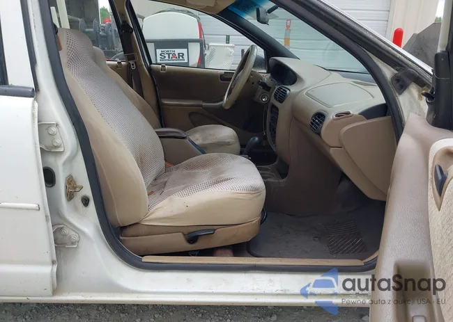 1P3EJ46C7WN193044: 42178035