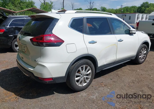 JN8AT2MT3LW011186: 42177104