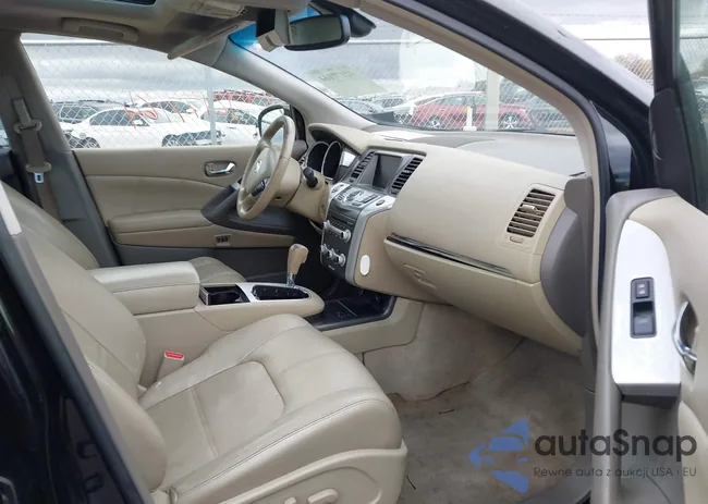 JN8AZ1MW2DW317445: 42177164