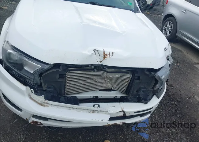 1FTER4FHOLLA26021: 42177368