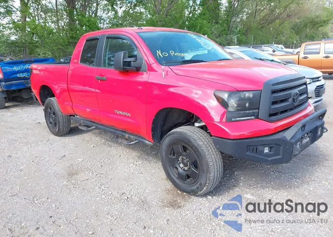 5TFUM5F11AX009513: 42178640