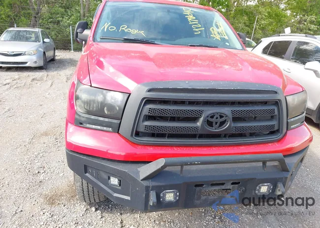 5TFUM5F11AX009513: 42178640