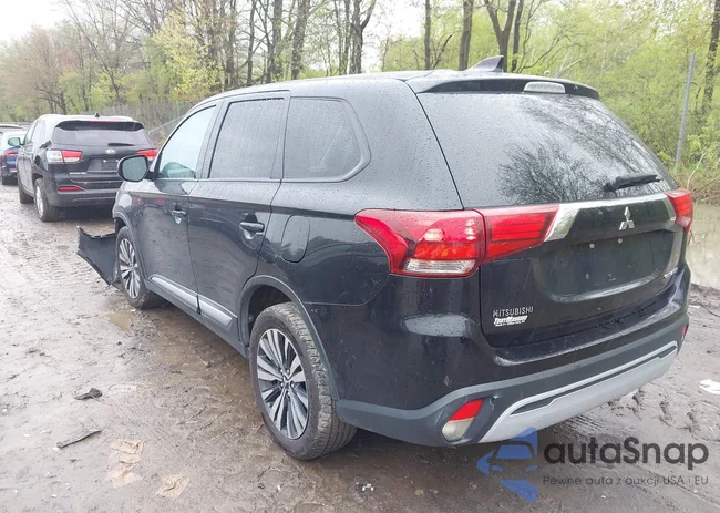 JA4AZ3A32KZ020814: 42178645