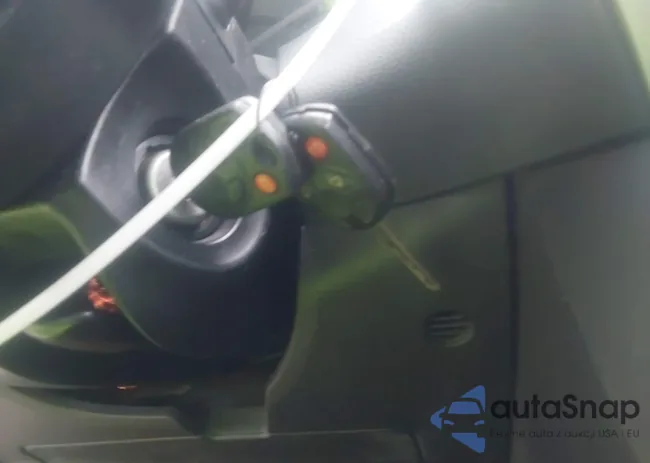 1FADP3F26EL449976: 42178706