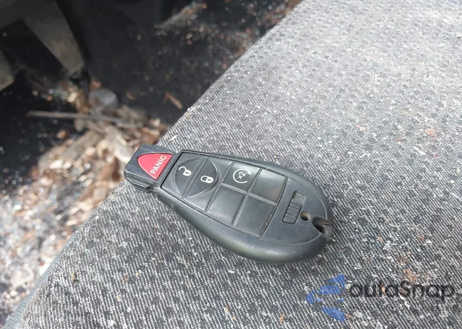 3C6UR5DL1JG191098: 42178761